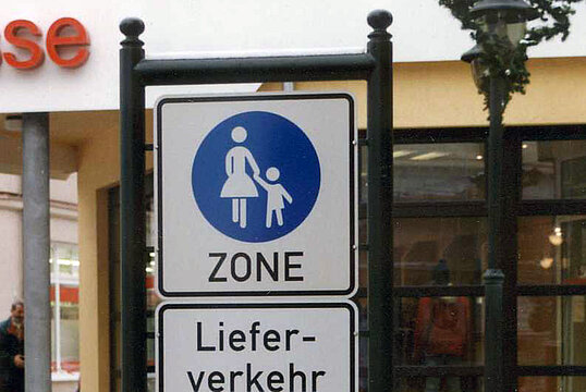 Verkehrsinfoständer