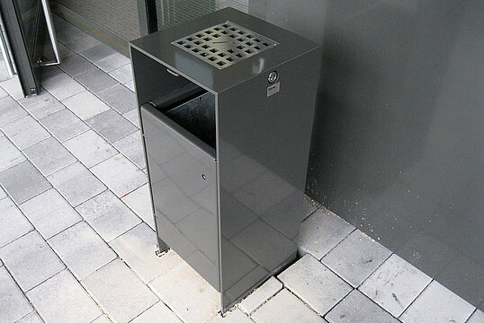 Abfallbehälter Serie 935