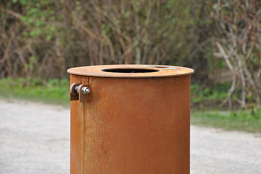 Corbeille de propreté Serie 710