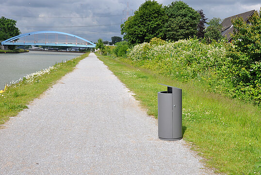 Litter bin Series 740