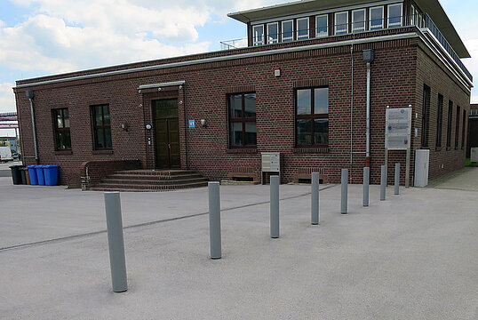 Borne en acier Kiel
