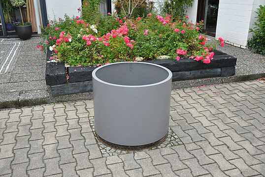 Planter Bari round