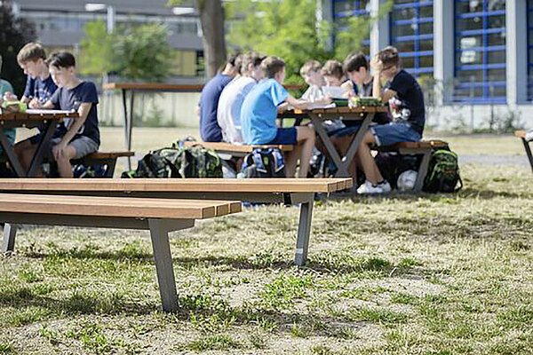 Hockerbank Maneva mit Holzauflage