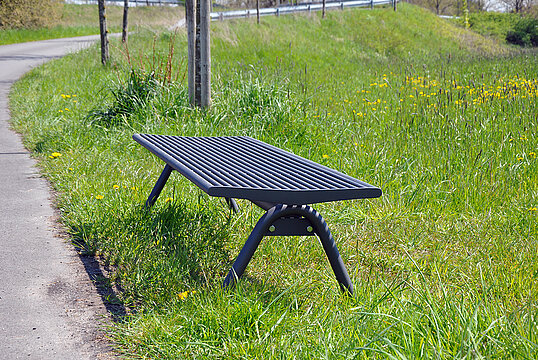 Banquette Fanö avec assise en acier