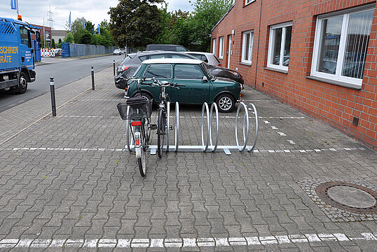 Parking à velos Jasto