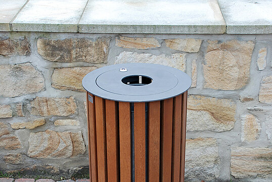 Litter bin Series 800 timber
