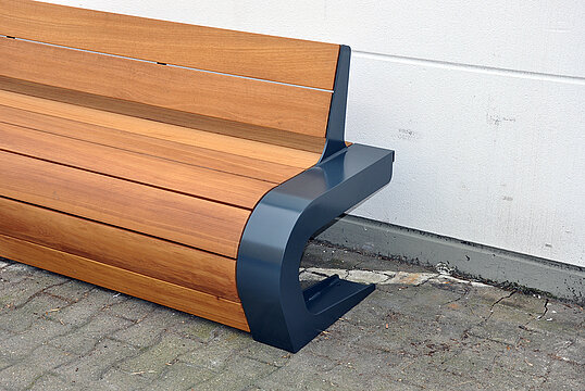 Banc Beluga avec assise en bois