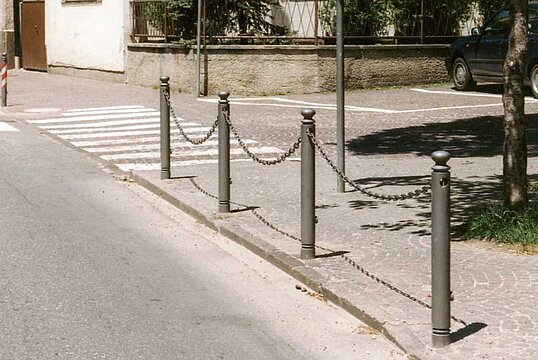 Cast bollard Münster